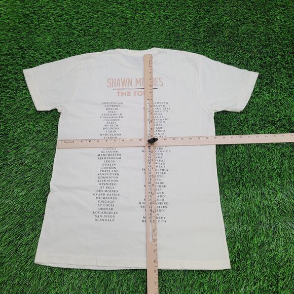 Shawn-Mendes Shirt Womens Medium 19x27 White - Picture 5 of 12